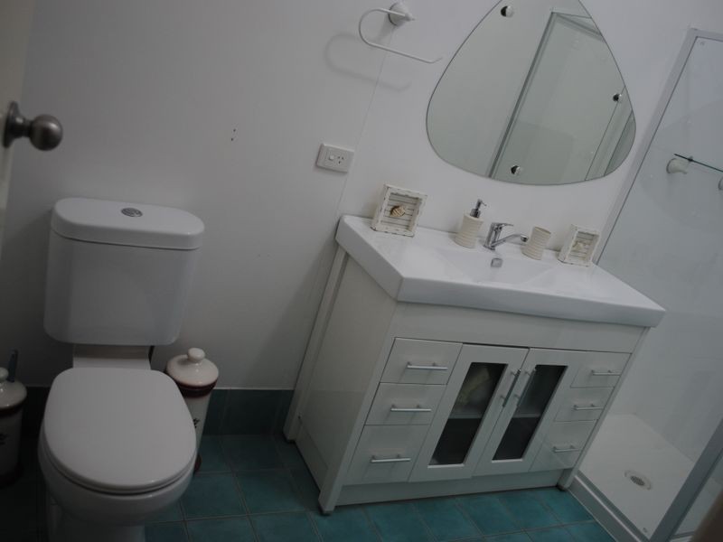 9 Gibson Road, Warwick QLD 4370