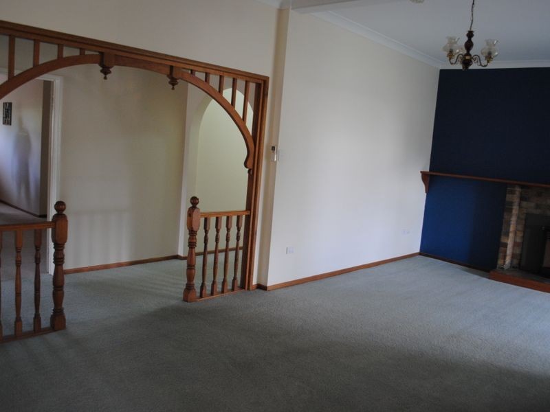 9 Gibson Road, Warwick QLD 4370