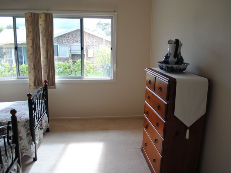 9 Gibson Road, Warwick QLD 4370