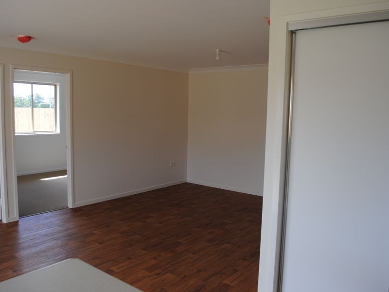 109 Tooth Street, Rosenthal Heights QLD 4370