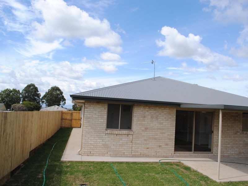109A Tooth Street, Rosenthal Heights QLD 4370