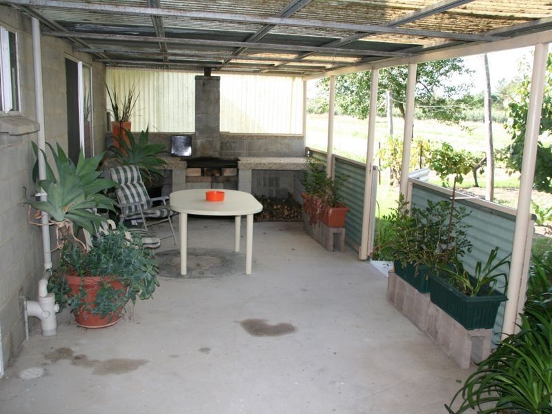 25555 New England Highway, Applethorpe QLD 4378