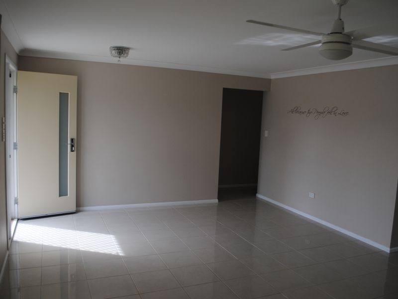 52 Quigleys Road, Deuchar QLD 4362