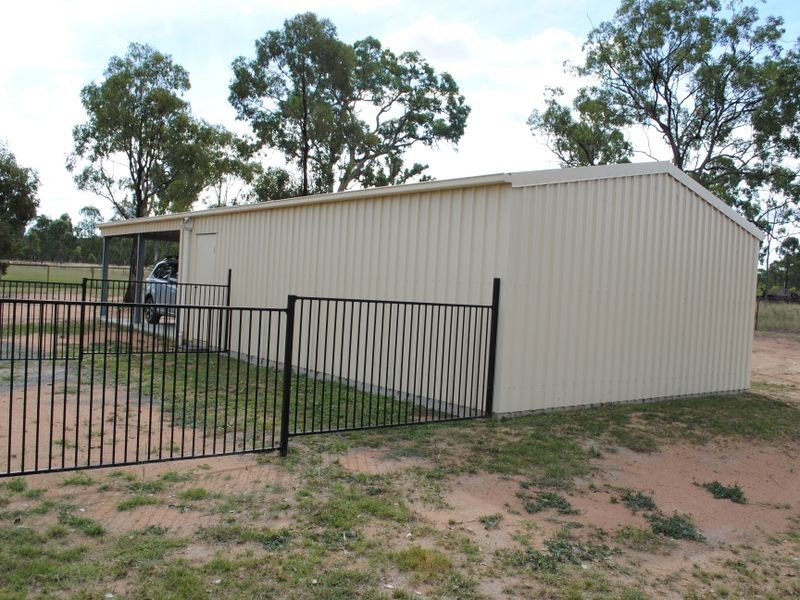 52 Quigleys Road, Deuchar QLD 4362