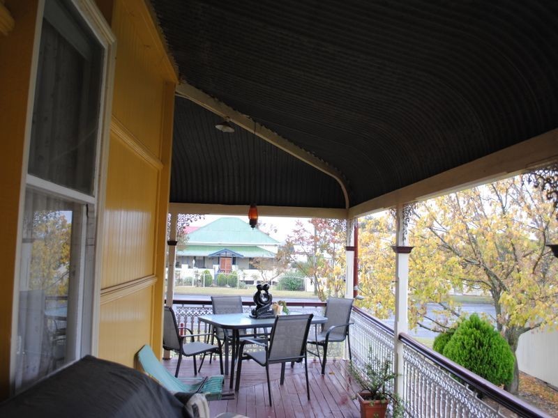 84 Pratten Street, Warwick QLD 4370