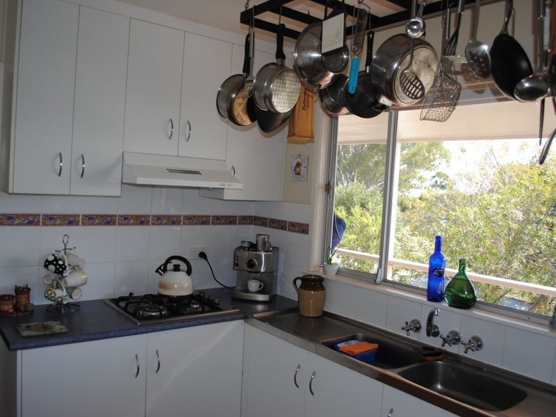 9 Bell Street, Rosenthal Heights QLD 4370