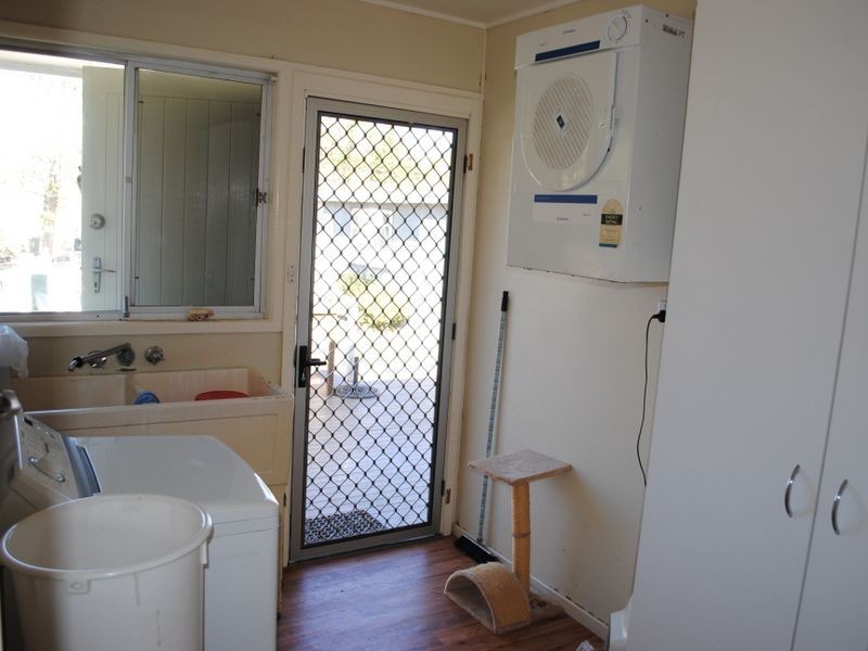 9 Bell Street, Rosenthal Heights QLD 4370