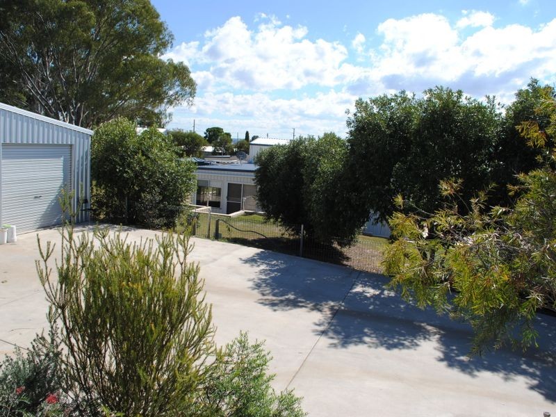 9 Bell Street, Rosenthal Heights QLD 4370