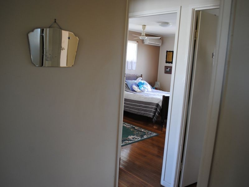 9 Bell Street, Rosenthal Heights QLD 4370