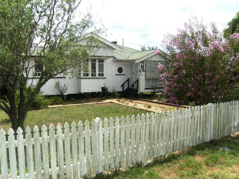 52 Percy Street,, Warwick QLD 4370