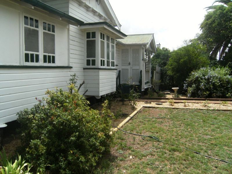 52 Percy Street,, Warwick QLD 4370