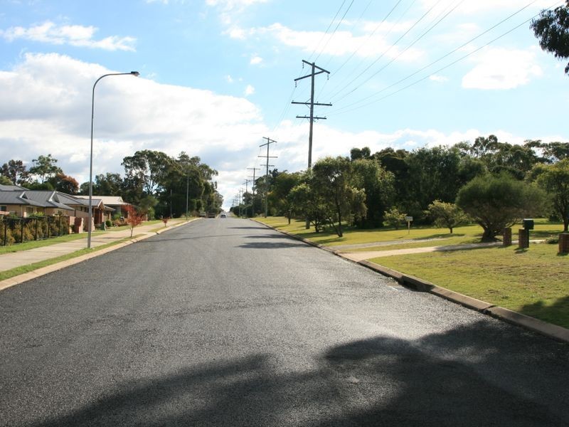 4 Hawker Rd, Warwick QLD 4370