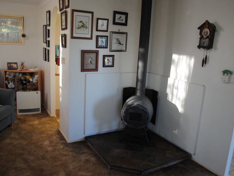 33 Furness Crescent, Warwick QLD 4370