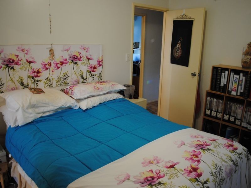 33 Furness Crescent, Warwick QLD 4370