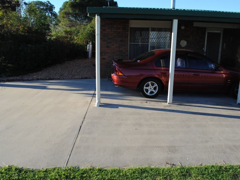 33 Furness Crescent, Warwick QLD 4370