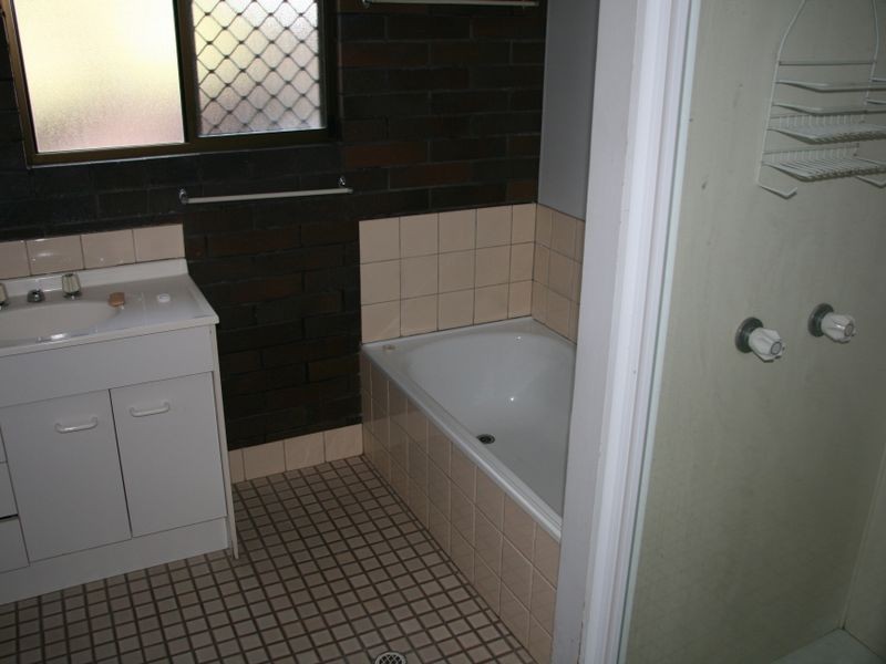 6 Howard Street, Rosenthal Heights QLD 4370