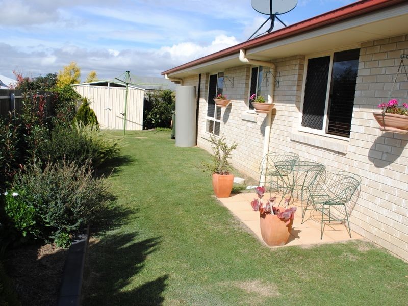 1/24 Flitcroft Street, Warwick QLD 4370