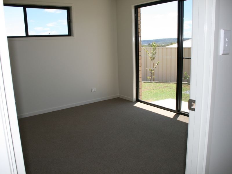 Unit 1 & 2/20 Lookout Place  Rosenthal Heights, Warwick QLD 4370