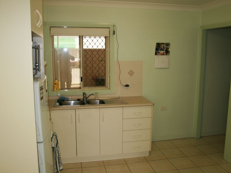 1/18 Stacey Street, Warwick QLD 4370