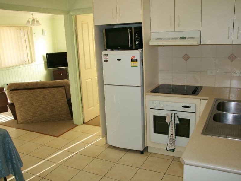 1/18 Stacey Street, Warwick QLD 4370