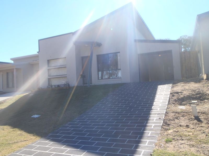 14 Ruston Street,, Warwick QLD 4370