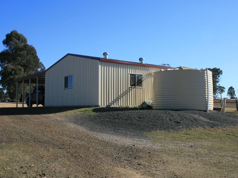 33 Gibson Road, Rosenthal Heights QLD 4370