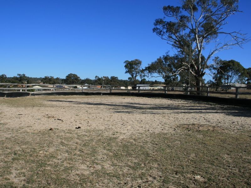 33 Gibson Road, Rosenthal Heights QLD 4370