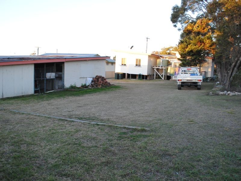 15 Clowes Crescent, Warwick QLD 4370