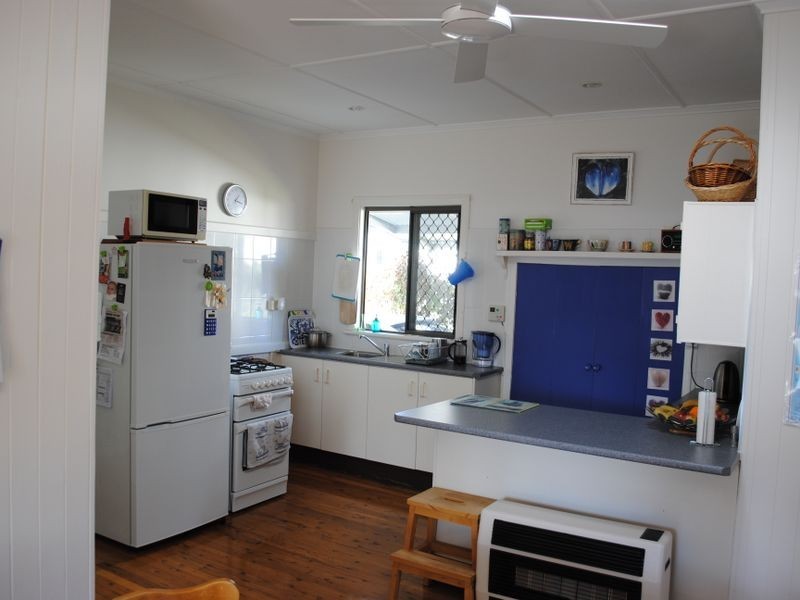 39 Myrtle Avenue, Warwick QLD 4370
