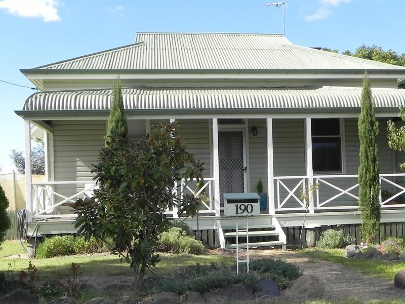 190 Palmerin Street, Warwick QLD 4370