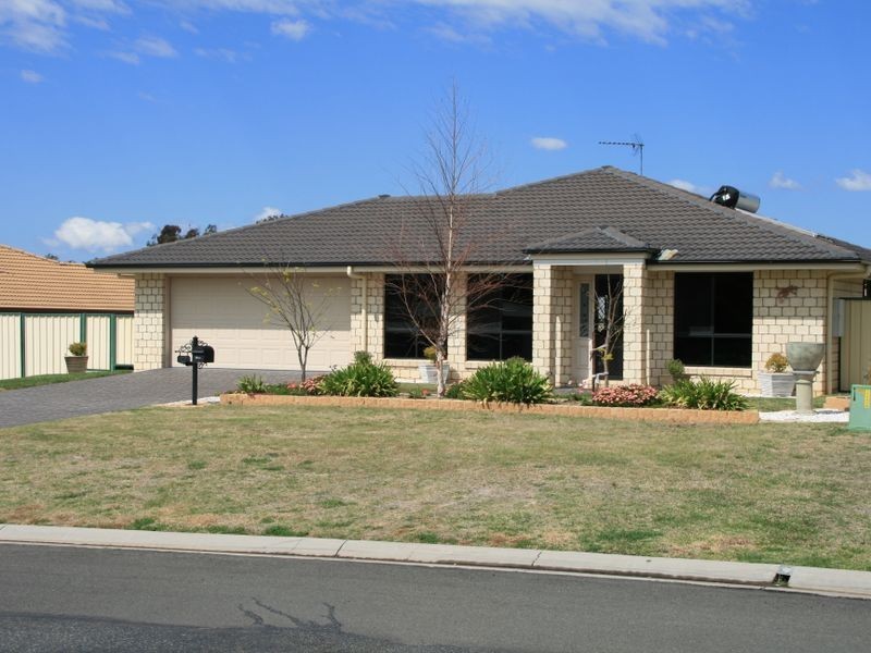 12 Baguley Street, Warwick QLD 4370