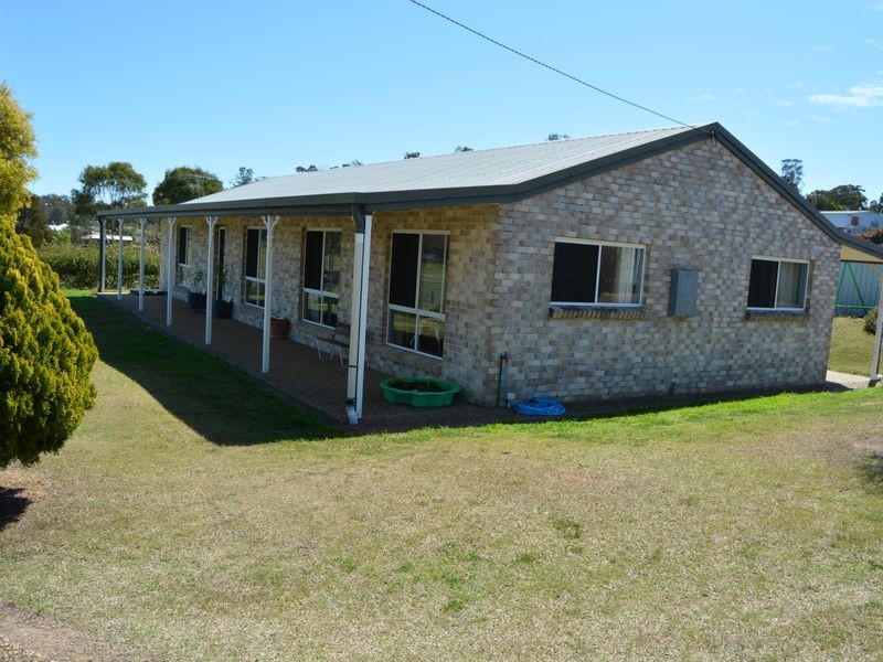 14 Morey Street, Warwick QLD 4370