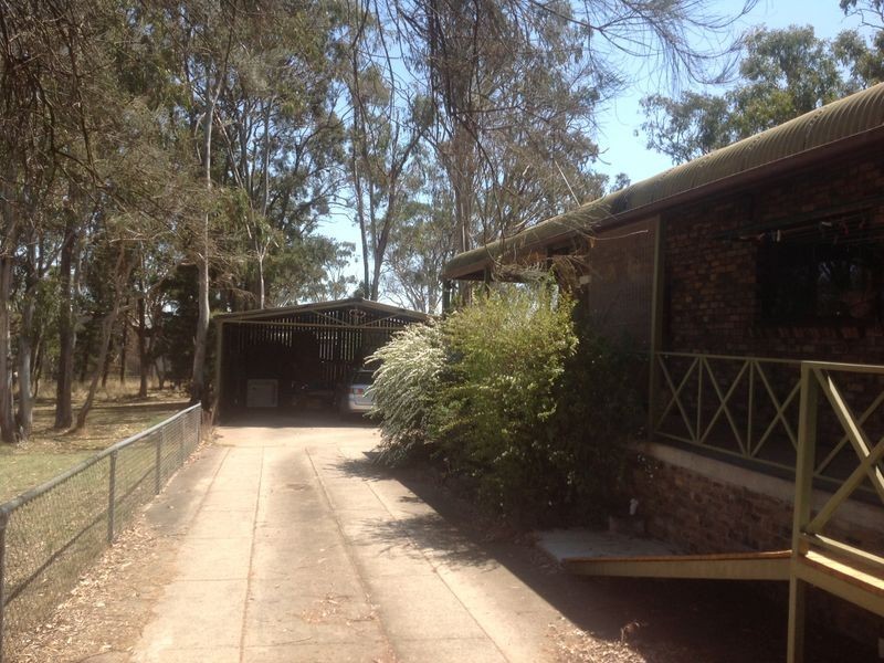 27 Freestone Road, Warwick QLD 4370