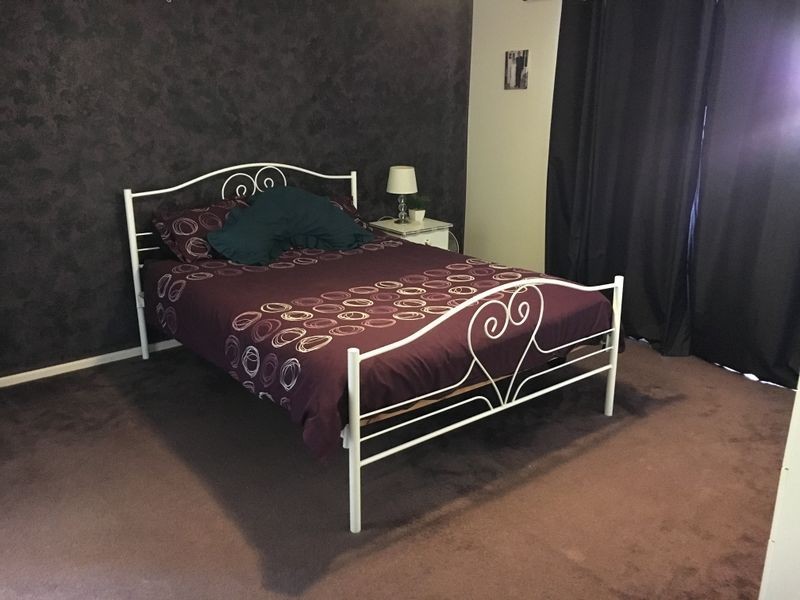 7 Peregrine Court, Warwick QLD 4370