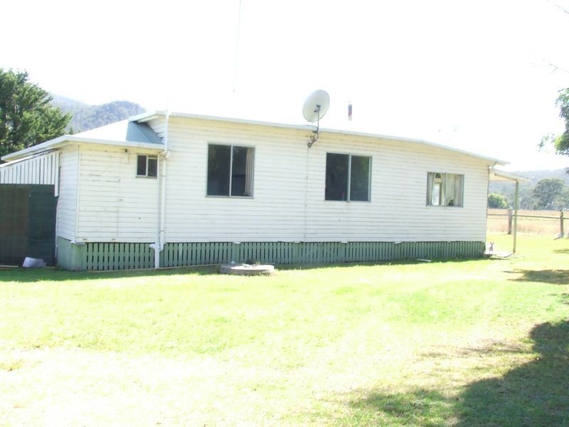Twin Pines Top Swanfels Road, Swanfels QLD 4371