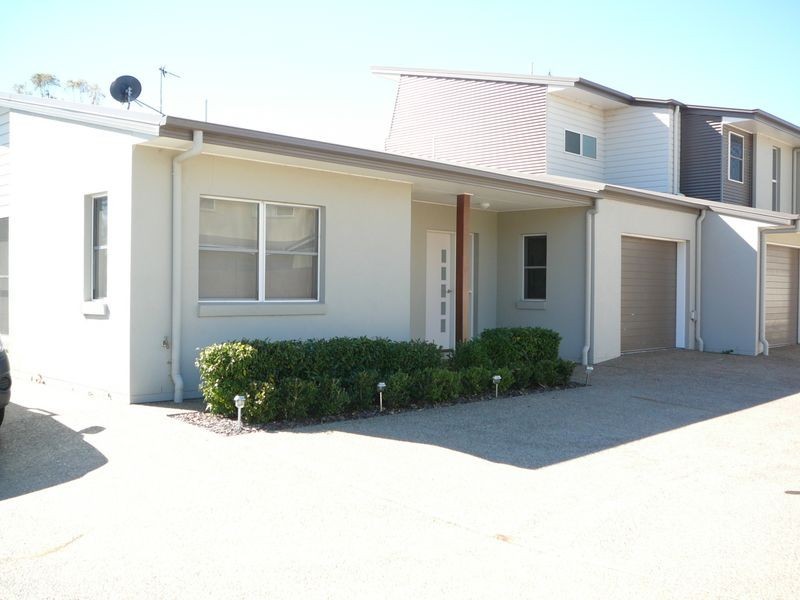 1 2 Redgwell Street, Warwick QLD 4370