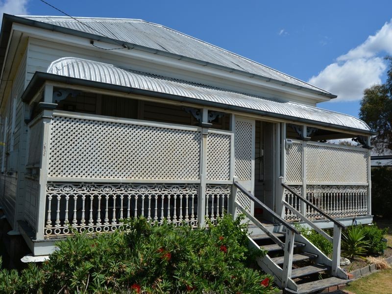 39 Myall Avenue, Warwick QLD 4370