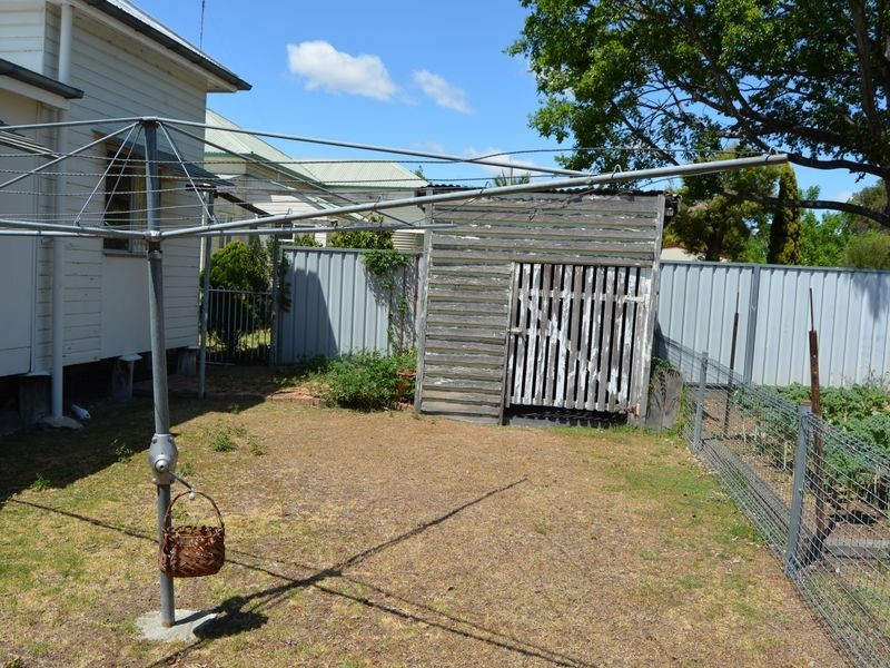 39 Myall Avenue, Warwick QLD 4370