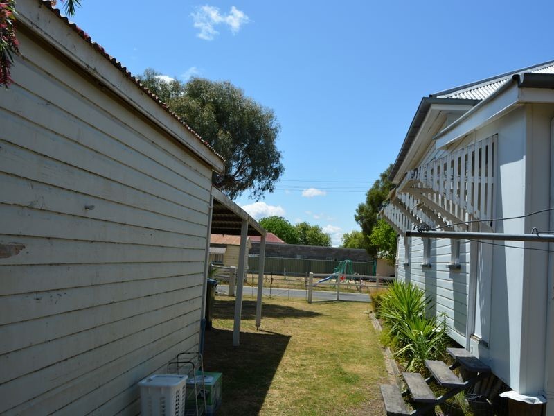 39 Myall Avenue, Warwick QLD 4370