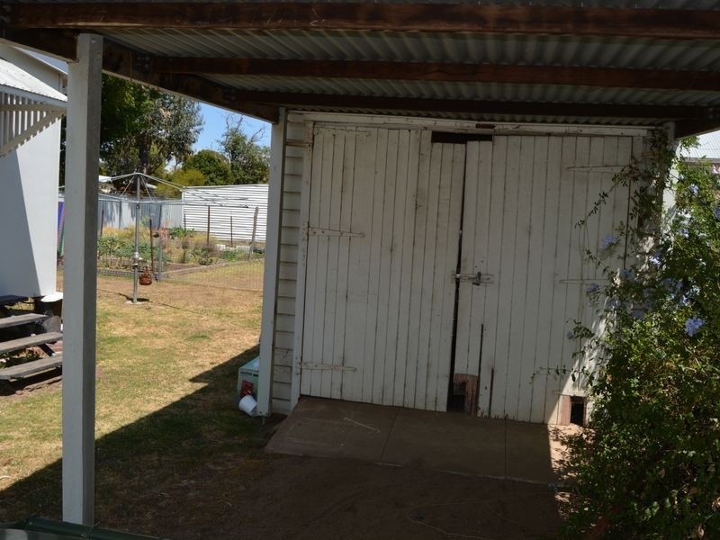 39 Myall Avenue, Warwick QLD 4370