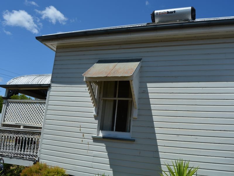 39 Myall Avenue, Warwick QLD 4370
