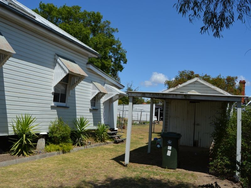39 Myall Avenue, Warwick QLD 4370