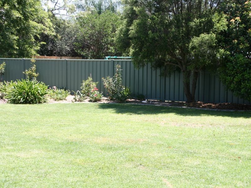 8 Gordon Street, Allora QLD 4362