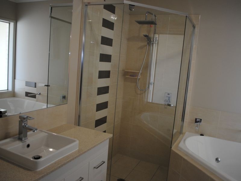 17 Amarina Avenue, Warwick QLD 4370