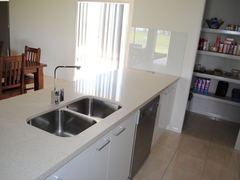 17 Amarina Avenue, Warwick QLD 4370