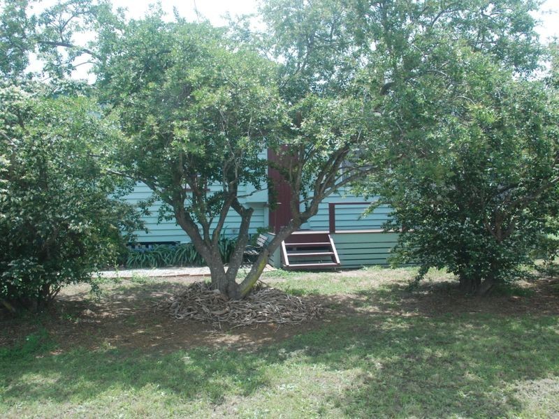10 Foster Street Glen Aplin, Stanthorpe QLD 4380