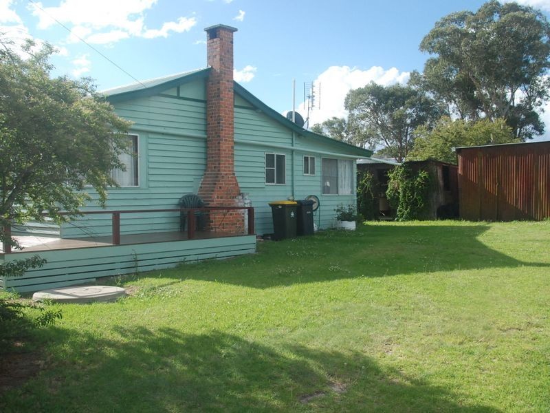 10 Foster Street Glen Aplin, Stanthorpe QLD 4380
