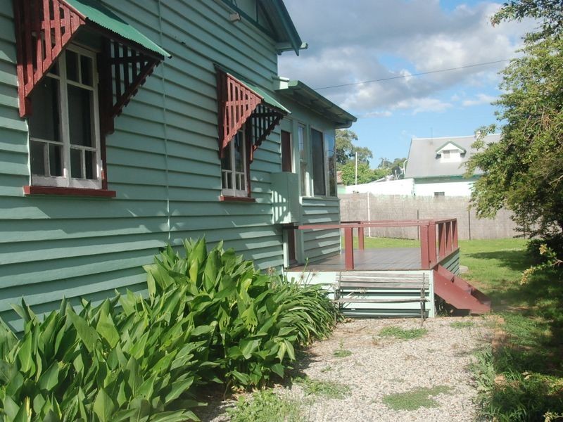10 Foster Street Glen Aplin, Stanthorpe QLD 4380