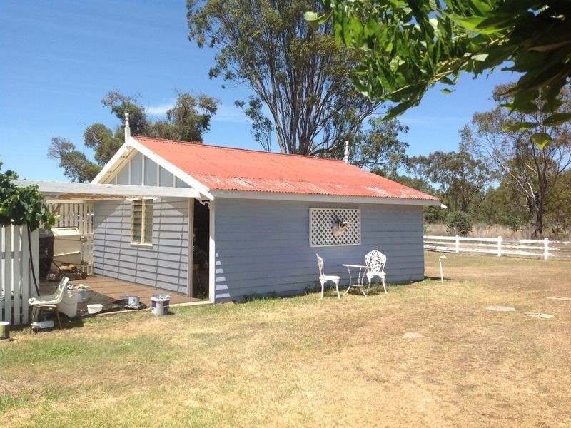 61 Perceval Street, Leyburn QLD 4365