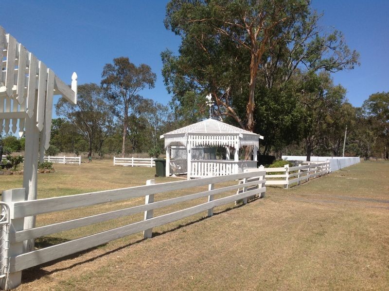 61 Perceval Street, Leyburn QLD 4365